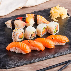 8. Medium sushi 11 biter